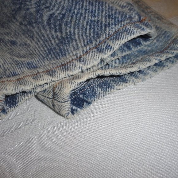 Chic Acid Wash High Waist Mom Jeans Sz 38" Waist x 29" Long - Picture 9 of 11